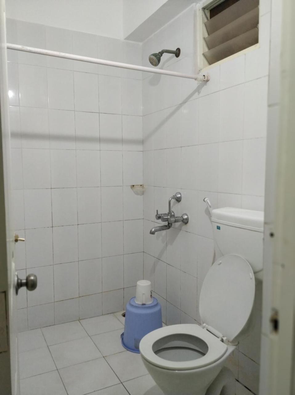 Aum Hotel Puttaparthi Exteriör bild